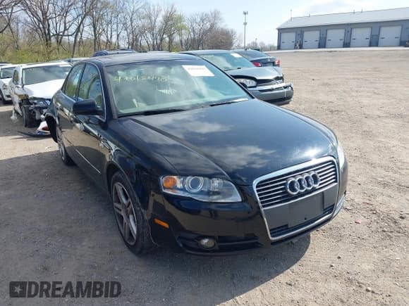 ✅ 2007 Audi A4 2.0T • VIN: WAUAF78E27A102395 • Лот: 42018440. Опубликован ранее на IAAI с пробегом 119 625 миль. Бесплатный доступ к архиву аукционных продаж из США и подробный отчёт об истории автомобиля на DreamBid. Изображение 1.