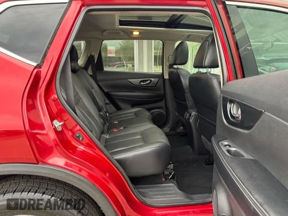 ✅ 2014 Nissan Rogue SL • VIN: 5N1AT2MVXEC750486 • Лот: 89888775. Опубликован ранее на Copart с пробегом 203 934 миль. Бесплатный доступ к архиву аукционных продаж из США и подробный отчёт об истории автомобиля на DreamBid. Изображение 6.