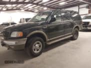 ✅ 2000 Ford Expedition Eddie Bauer • VIN: 1FMPU18L0YLA30841 • Lot: 43716676. Wystawiony na IAAI z przebiegiem 168 263 mil. Bezpłatny archiwum sprzedaży aukcyjnych z USA i szczegółowy raport historii pojazdu na DreamBid. Zdjęcie 2.