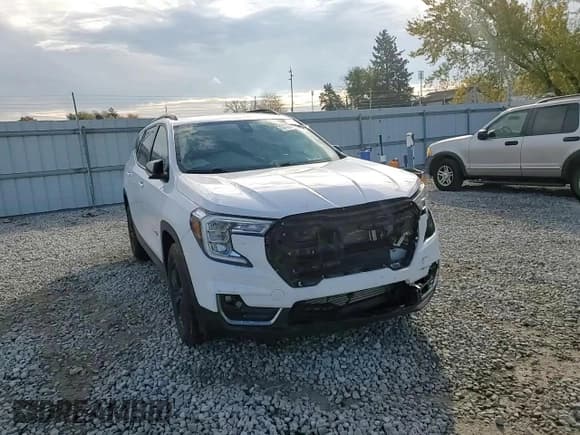 ✅ 2023 GMC Terrain AT4 • VIN: 3GKALYEG8PL265587 • Лот: 90909765. Опубликован ранее на Copart с пробегом 43 013 миль. Бесплатный доступ к архиву аукционных продаж из США и подробный отчёт об истории автомобиля на DreamBid. Изображение 13.