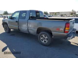1999 Chevrolet Silverado 1500 LS z VIN 2GCEK19T7X1283465, wystawiony jako Copart lot #69845384 z przebiegiem 438 466 mil mil oraz Szkoda całkowita • Salvage title. Historia ofert i sprzedaży dostępna na DreamBid. Obrazek 2.