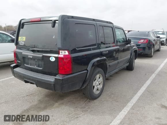 ✅ 2006 Jeep Commander • VIN: 1J8HG48KX6C362784 • Lot: 41841953. Wystawiony na IAAI z przebiegiem 188 600 mil. Bezpłatny archiwum sprzedaży aukcyjnych z USA i szczegółowy raport historii pojazdu na DreamBid. Zdjęcie 4.