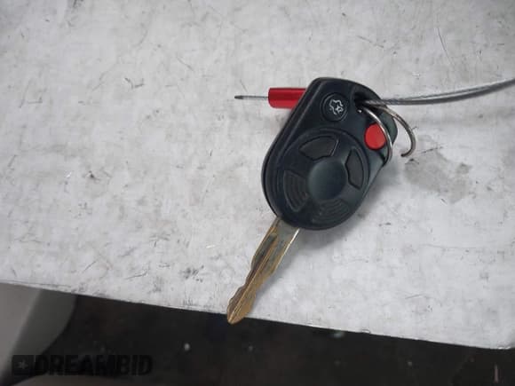 ✅ 2008 Ford Escape Hybrid • VIN: 1FMCU49H48KE78595 • Lot: 42972360. Listed on IAAI with 150,222 mi. Free auction sales archive from the USA and detailed vehicle history report at DreamBid. Image 11.