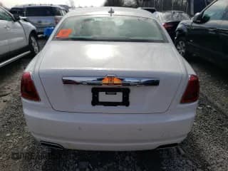 ✅ 2017 Rolls-Royce Ghost • VIN: SCA664S50HUX54312 • Lot: 40640674. Wystawiony na Copart z przebiegiem Nie podano. Bezpłatny archiwum sprzedaży aukcyjnych z USA i szczegółowy raport historii pojazdu na DreamBid. Zdjęcie 6.