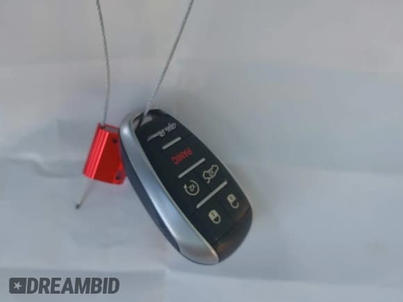 ✅ 2017 Alfa Romeo Giulia Ti • VIN: ZARFAEEN8H7530072 • Лот: 40315323. Опубликован ранее на IAAI с пробегом 56 694 миль. Бесплатный доступ к архиву аукционных продаж из США и подробный отчёт об истории автомобиля на DreamBid. Изображение 11.