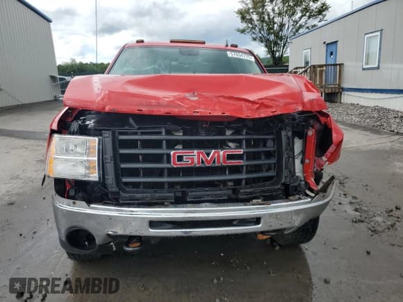 ✅ 2009 GMC Sierra 2500HD SLE • VIN: 1GTHK53K99F120980 • Лот: 57654775. Опубликован ранее на Copart с пробегом 133 689 миль. Бесплатный доступ к архиву аукционных продаж из США и подробный отчёт об истории автомобиля на DreamBid. Изображение 5.