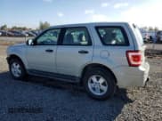 ✅ 2009 Ford Escape XLS • VIN: 1FMCU02789KB86699 • Лот: 80757745. Опубликован ранее на Copart с пробегом 105 934 миль. Бесплатный доступ к архиву аукционных продаж из США и подробный отчёт об истории автомобиля на DreamBid. Изображение 2.