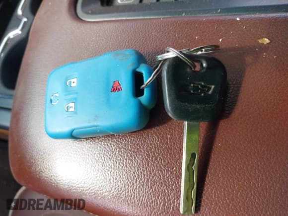 ✅ 2016 Chevrolet Silverado 1500 High Country • VIN: 3GCPCTEC9GG113851 • Лот: 43719222. Опубликован ранее на IAAI с пробегом 143 682 миль. Бесплатный доступ к архиву аукционных продаж из США и подробный отчёт об истории автомобиля на DreamBid. Изображение 11.