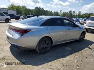 ✅ 2022 Hyundai Elantra SEL • VIN: 5NPLM4AG6NH085909 • Лот: 80315835. Размещён на Copart с пробегом Не указан миль. Получите бесплатный доступ к архиву аукционных продаж из США и посмотрите подробный отчёт об истории автомобиля на DreamBid. Изображение 3.