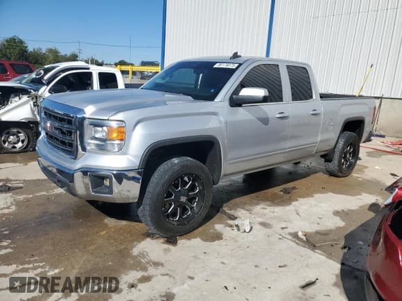 ✅ 2015 GMC Sierra 1500 SLE • VIN: 1GTV2UEC6FZ408808 • Лот: 86176075. Опубликован ранее на Copart с пробегом 146 808 миль. Бесплатный доступ к архиву аукционных продаж из США и подробный отчёт об истории автомобиля на DreamBid. Изображение 1.