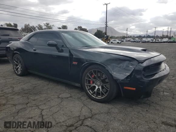 ✅ 2015 Dodge Challenger SRT 392 • VIN: 2C3CDZDJ8FH794070 • Lot: 86139155. Wystawiony na Copart z przebiegiem 158 911 mil. Bezpłatny archiwum sprzedaży aukcyjnych z USA i szczegółowy raport historii pojazdu na DreamBid. Zdjęcie 4.