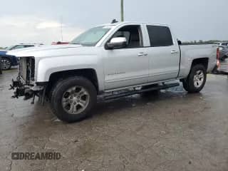 2015 Chevrolet Silverado 1500 LT z VIN 3GCUKREC4FG518765, wystawiony jako Copart lot #62302585 z przebiegiem 165 465 mil mil oraz Szkoda całkowita • Salvage title. Historia ofert i sprzedaży dostępna na DreamBid. Obrazek 1.