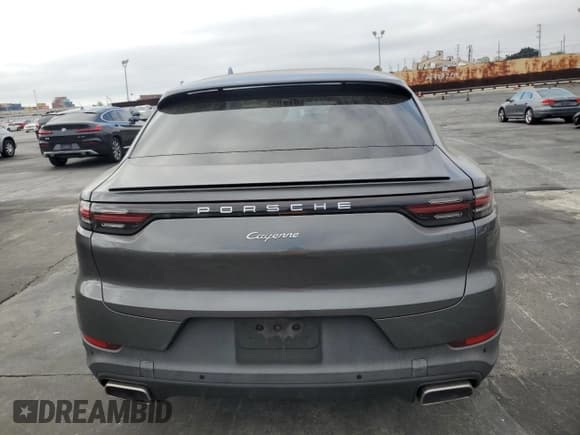 ✅ 2021 Porsche Cayenne • VIN: WP1BA2AY9MDA40516 • Lot: 70548045. Wystawiony na Copart z przebiegiem 30 350 mil. Bezpłatny archiwum sprzedaży aukcyjnych z USA i szczegółowy raport historii pojazdu na DreamBid. Zdjęcie 6.