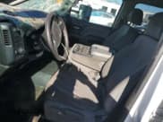 ✅ 2019 Chevrolet Silverado 2500HD • VIN: 1GC1CREY8KF163008 • Lot: 80868734. Wystawiony na Copart z przebiegiem Nie podano. Bezpłatny archiwum sprzedaży aukcyjnych z USA i szczegółowy raport historii pojazdu na DreamBid. Zdjęcie 7.
