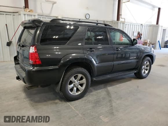 ✅ 2008 Toyota 4Runner Limited • VIN: JTEBU17RX8K014071 • Lot: 68344895. Listed on Copart with 285,183 mi. Free auction sales archive from the USA and detailed vehicle history report at DreamBid. Image 3.