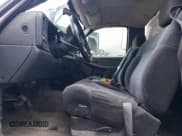 ✅ 2006 Chevrolet Silverado 1500 • VIN: 1GBJC34U66E219197 • Lot: 84921325. Wystawiony na Copart z przebiegiem 144 467 mil. Bezpłatny archiwum sprzedaży aukcyjnych z USA i szczegółowy raport historii pojazdu na DreamBid. Zdjęcie 7.