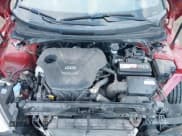 ✅ 2016 Hyundai Veloster • VIN: KMHTC6AD6GU285309 • Lot: 41375098. Wystawiony na IAAI z przebiegiem 77 970 mil. Bezpłatny archiwum sprzedaży aukcyjnych z USA i szczegółowy raport historii pojazdu na DreamBid. Zdjęcie 10.