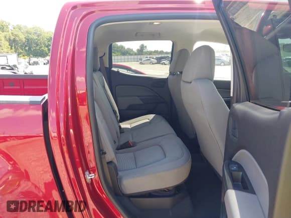 ✅ 2021 Chevrolet Colorado 2WD Work Truck • VIN: 1GCGSBEN6M1225919 • Lot: 43152845. Listed on IAAI with 103,813 mi. Free auction sales archive from the USA and detailed vehicle history report at DreamBid. Image 8.