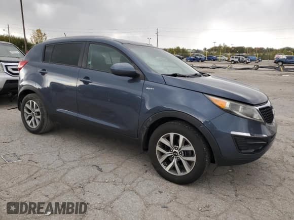 ✅ 2016 Kia Sportage LX • VIN: KNDPBCAC8G7799952 • Lot: 87491555. Wystawiony na Copart z przebiegiem 218 946 mil. Bezpłatny archiwum sprzedaży aukcyjnych z USA i szczegółowy raport historii pojazdu na DreamBid. Zdjęcie 4.