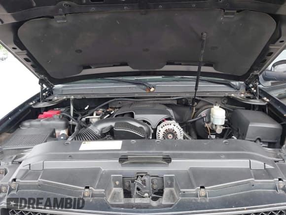 ✅ 2011 Chevrolet Suburban LT • VIN: 1GNSCJE07BR402263 • Lot: 43556526. Listed on IAAI with 151,634 mi. Free auction sales archive from the USA and detailed vehicle history report at DreamBid. Image 10.