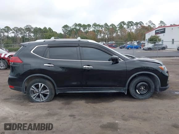 ✅ 2019 Nissan Rogue SV • VIN: JN8AT2MTXKW505415 • Lot: 43824687. Listed on IAAI with 34,419 mi. Free auction sales archive from the USA and detailed vehicle history report at DreamBid. Image 13.