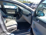 ✅ 2017 Hyundai Sonata SE • VIN: 5NPE24AF1HH516635 • Lot: 43466642. Listed on IAAI with 147,608 mi. Free auction sales archive from the USA and detailed vehicle history report at DreamBid. Image 5.