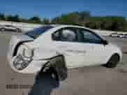 2006 Hyundai Accent GLS z VIN KMHCN46C36U009585, wystawiony jako Copart lot #74067284 z przebiegiem 140 696 mil mil oraz Nie do naprawy • Non repairable. Historia ofert i sprzedaży dostępna na DreamBid. Obrazek 3.