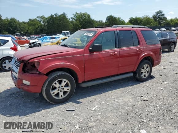 ✅ 2010 Ford Explorer XLT • VIN: 1FMEU6DE4AUA05596 • Lot: 69029015. Wystawiony na Copart z przebiegiem 113 673 mil. Bezpłatny archiwum sprzedaży aukcyjnych z USA i szczegółowy raport historii pojazdu na DreamBid. Zdjęcie 1.