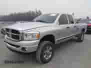 2006 Dodge 3500 SLT z VIN 3D7LX38CX6G244581, wystawiony jako IAAI lot #43207376 z przebiegiem 254 558 mil mil oraz . Historia ofert i sprzedaży dostępna na DreamBid. Obrazek 19.