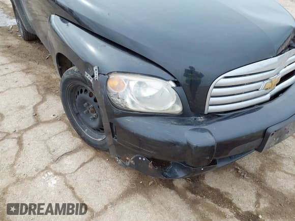 ✅ 2011 Chevrolet HHR LS • VIN: 3GNBAAFW1BS560779 • Lot: 41590007. Listed on IAAI with 209,181 mi. Free auction sales archive from the USA and detailed vehicle history report at DreamBid. Image 13.