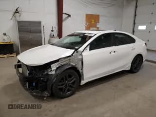 ✅ 2021 Kia Forte GT-Line • VIN: 3KPF34AD3ME366171 • Lot: 91589665. Listed on Copart with 47,896 mi. Free auction sales archive from the USA and detailed vehicle history report at DreamBid. Image 1.