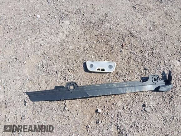 ✅ 2012 Volvo XC60 3.0L • VIN: YV4902DZ4C2312016 • Lot: 42330364. Wystawiony na IAAI z przebiegiem 157 554 mil. Bezpłatny archiwum sprzedaży aukcyjnych z USA i szczegółowy raport historii pojazdu na DreamBid. Zdjęcie 12.