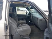 ✅ 2006 Chevrolet Silverado 1500 LT1 • VIN: 1GCEC19T76Z157416 • Лот: 43249432. Опубликован ранее на IAAI с пробегом 290 208 миль. Бесплатный доступ к архиву аукционных продаж из США и подробный отчёт об истории автомобиля на DreamBid. Изображение 5.