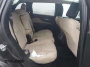 ✅ 2016 Jeep Cherokee Latitude • VIN: 1C4PJMCS0GW332317 • Лот: 45308935. Опубликован ранее на Copart с пробегом 141 688 миль. Бесплатный доступ к архиву аукционных продаж из США и подробный отчёт об истории автомобиля на DreamBid. Изображение 12.