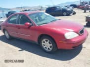 ✅ 2000 Mercury Sable LS • VIN: 1MEFM53U2YG618772 • Lot: 42652572. Listed on IAAI with 155,742 mi. Free auction sales archive from the USA and detailed vehicle history report at DreamBid. Image 1.