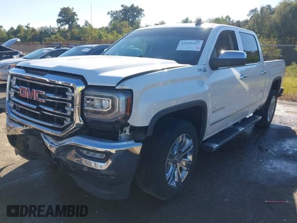 ✅ 2018 GMC Sierra 1500 SLT • VIN: 3GTU2NEC6JG637449 • Lot: 43539167. Wystawiony na IAAI z przebiegiem 127 397 mil. Bezpłatny archiwum sprzedaży aukcyjnych z USA i szczegółowy raport historii pojazdu na DreamBid. Zdjęcie 2.