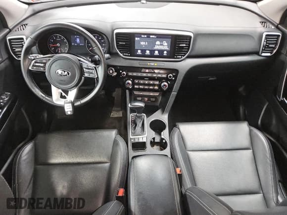 ✅ 2020 Kia Sportage EX • VIN: KNDPNCAC2L7763336 • Lot: 90493015. Wystawiony na Copart z przebiegiem 94 161 mil. Bezpłatny archiwum sprzedaży aukcyjnych z USA i szczegółowy raport historii pojazdu na DreamBid. Zdjęcie 8.