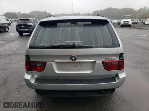 ✅ 2000 BMW X5 • VIN: WBAFB3341YLH03301 • Lot: 73379094. Wystawiony na Copart z przebiegiem 150 051 mil. Bezpłatny archiwum sprzedaży aukcyjnych z USA i szczegółowy raport historii pojazdu na DreamBid. Zdjęcie 6.