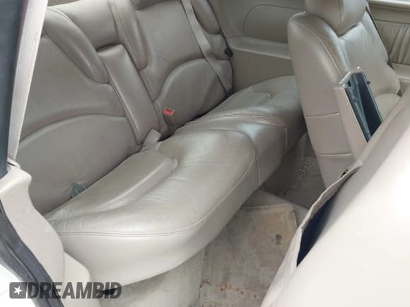 ✅ 1998 Buick Riviera • VIN: 1G4GD2216W4709792 • Lot: 42988923. Listed on IAAI with Not provided. Free auction sales archive from the USA and detailed vehicle history report at DreamBid. Image 8.