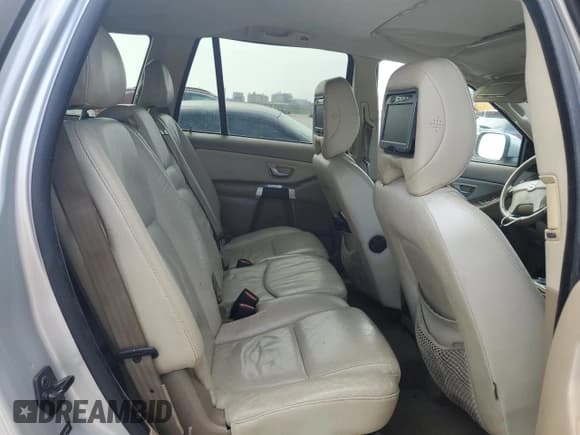 ✅ 2010 Volvo XC90 I6 • VIN: YV4982CY5A1550302 • Lot: 62487795. Listed on Copart with 164,990 mi. Free auction sales archive from the USA and detailed vehicle history report at DreamBid. Image 11.