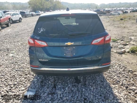 2021 Chevrolet Equinox LT z VIN 3GNAXKEVXML331359, wystawiony jako Copart lot #84051245 z przebiegiem 72 373 mil mil oraz Szkoda całkowita • Salvage title. Historia ofert i sprzedaży dostępna na DreamBid. Obrazek 6.