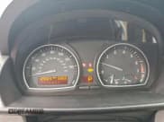 ✅ 2005 BMW X3 3.0i • VIN: WBXPA93495WD22340 • Lot: 94585595. Wystawiony na Copart z przebiegiem 129 323 mil. Bezpłatny archiwum sprzedaży aukcyjnych z USA i szczegółowy raport historii pojazdu na DreamBid. Zdjęcie 9.