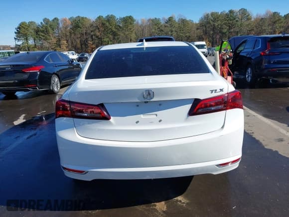 ✅ 2017 Acura TLX Technology • VIN: 19UUB1F56HA003092 • Lot: 43654818. Wystawiony na IAAI z przebiegiem 131 694 mil. Bezpłatny archiwum sprzedaży aukcyjnych z USA i szczegółowy raport historii pojazdu na DreamBid. Zdjęcie 16.
