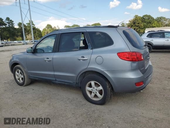 ✅ 2008 Hyundai Santa Fe GLS • VIN: 5NMSG13D98H150144 • Lot: 72090794. Listed on Copart with 232,113 mi. Free auction sales archive from the USA and detailed vehicle history report at DreamBid. Image 2.
