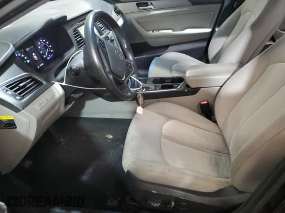 ✅ 2016 Hyundai Sonata • VIN: KMHE14L23GA021352 • Лот: 83257414. Опубликован ранее на Copart с пробегом 103 040 миль. Бесплатный доступ к архиву аукционных продаж из США и подробный отчёт об истории автомобиля на DreamBid. Изображение 7.