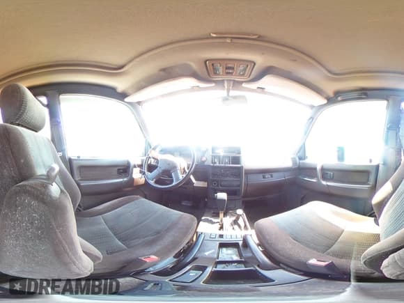 ✅ 1994 Isuzu Trooper LS • VIN: JACDH58W8R7924382 • Lot: 67119335. Listed on Copart with 150,897 mi. Free auction sales archive from the USA and detailed vehicle history report at DreamBid. Image 15.