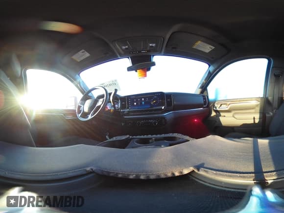 ✅ 2025 Chevrolet Silverado 2500HD LT • VIN: 2GC1KNEY0S1214570 • Lot: 43302687. Wystawiony na IAAI z przebiegiem 7 770 mil. Bezpłatny archiwum sprzedaży aukcyjnych z USA i szczegółowy raport historii pojazdu na DreamBid. Zdjęcie 24.