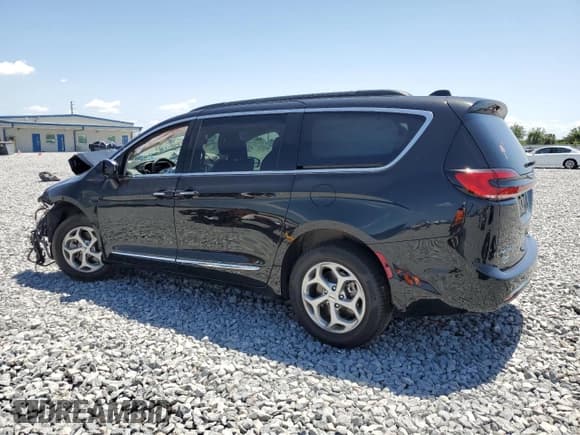 ✅ 2023 Chrysler Pacifica Limited • VIN: 2C4RC3GG2PR599759 • Lot: 52583115. Listed on Copart with Not provided. Free auction sales archive from the USA and detailed vehicle history report at DreamBid. Image 2.