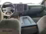 2007 GMC Sierra 1500 SLE1 with VIN 1GTEC19ZX7Z100925, listed as a Copart auction lot 60901115 with 187,322 mi miles and Salvage title. Bid and sale history available at DreamBid. Image 8.