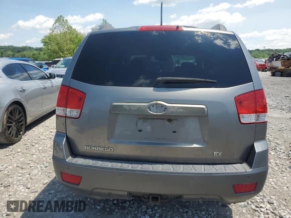 ✅ 2009 Kia Borrego EX • VIN: KNDJH741895016679 • Lot: 58933815. Listed on Copart with 259,059 mi. Free auction sales archive from the USA and detailed vehicle history report at DreamBid. Image 6.
